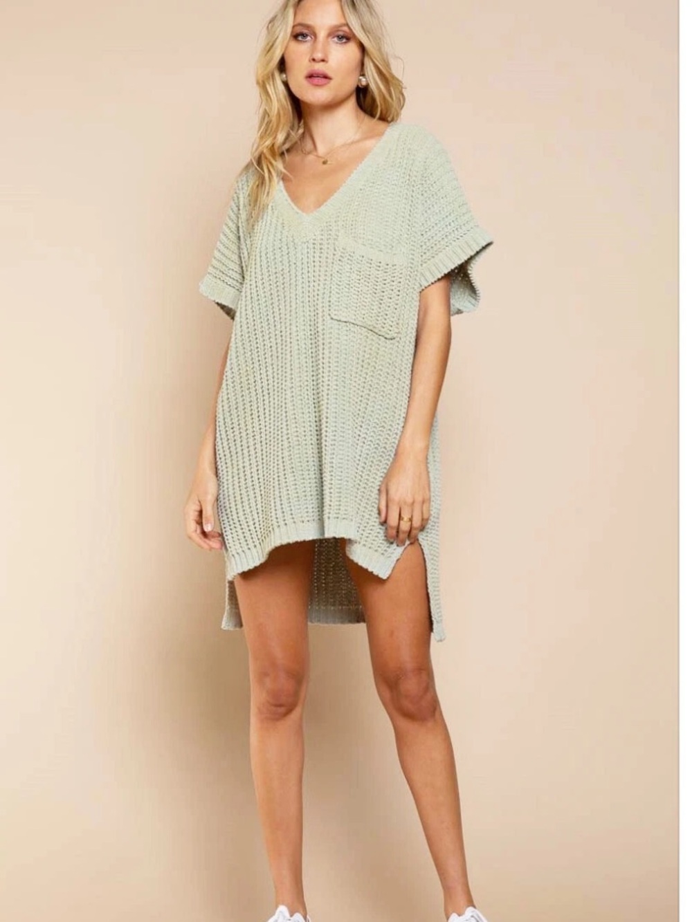 POL Clothing Womens Short Sleeve V-Neckline Knit Sweater Size Small Sage - Picture 3 of 12